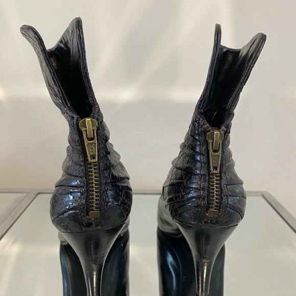 NWOT Nine West booties. Black leather, size 8.5 - Picture 2 of 6